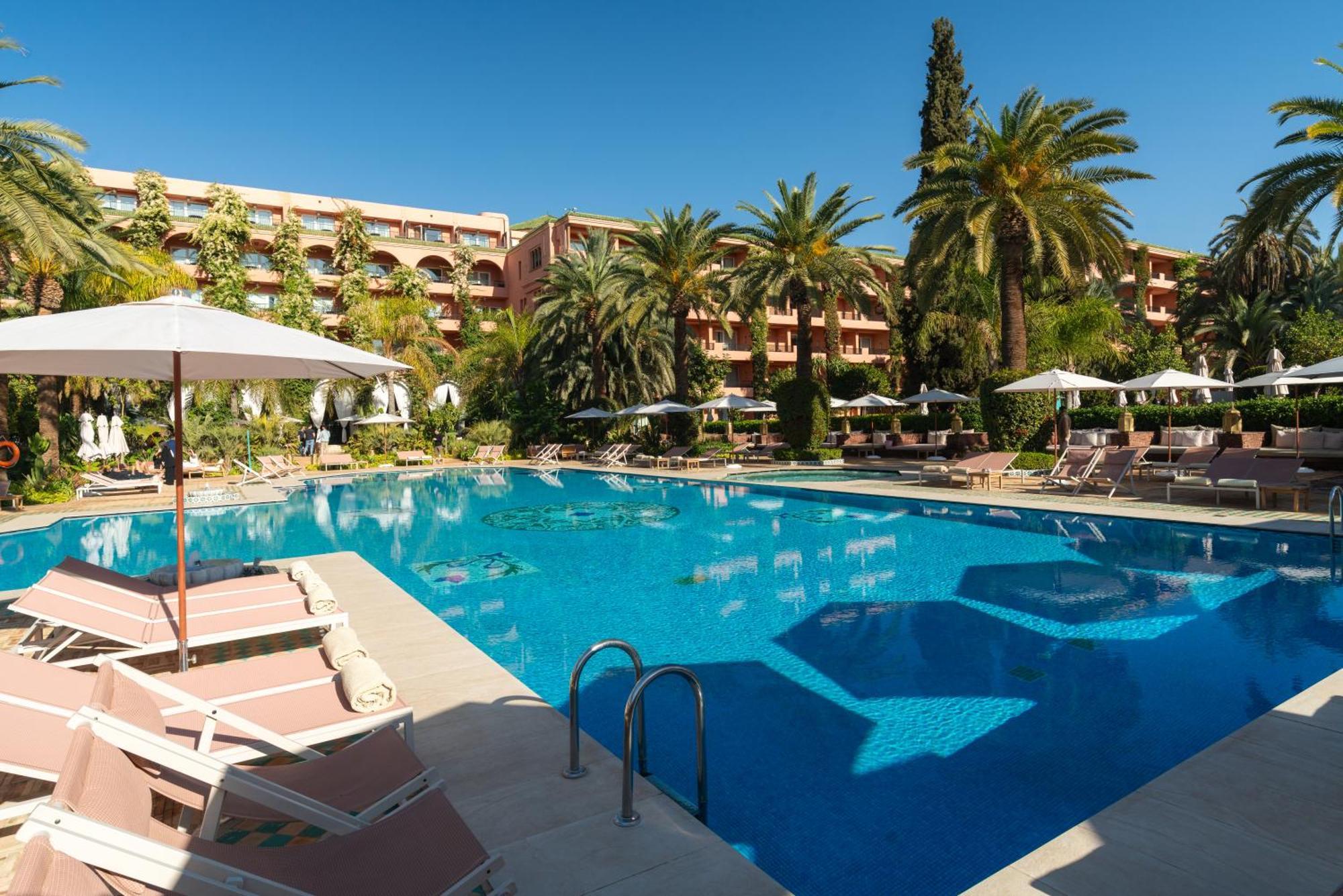 Sofitel Marrakech Palais Imperial & Spa Марракеш Екстер'єр фото The swimming pool at the hotel