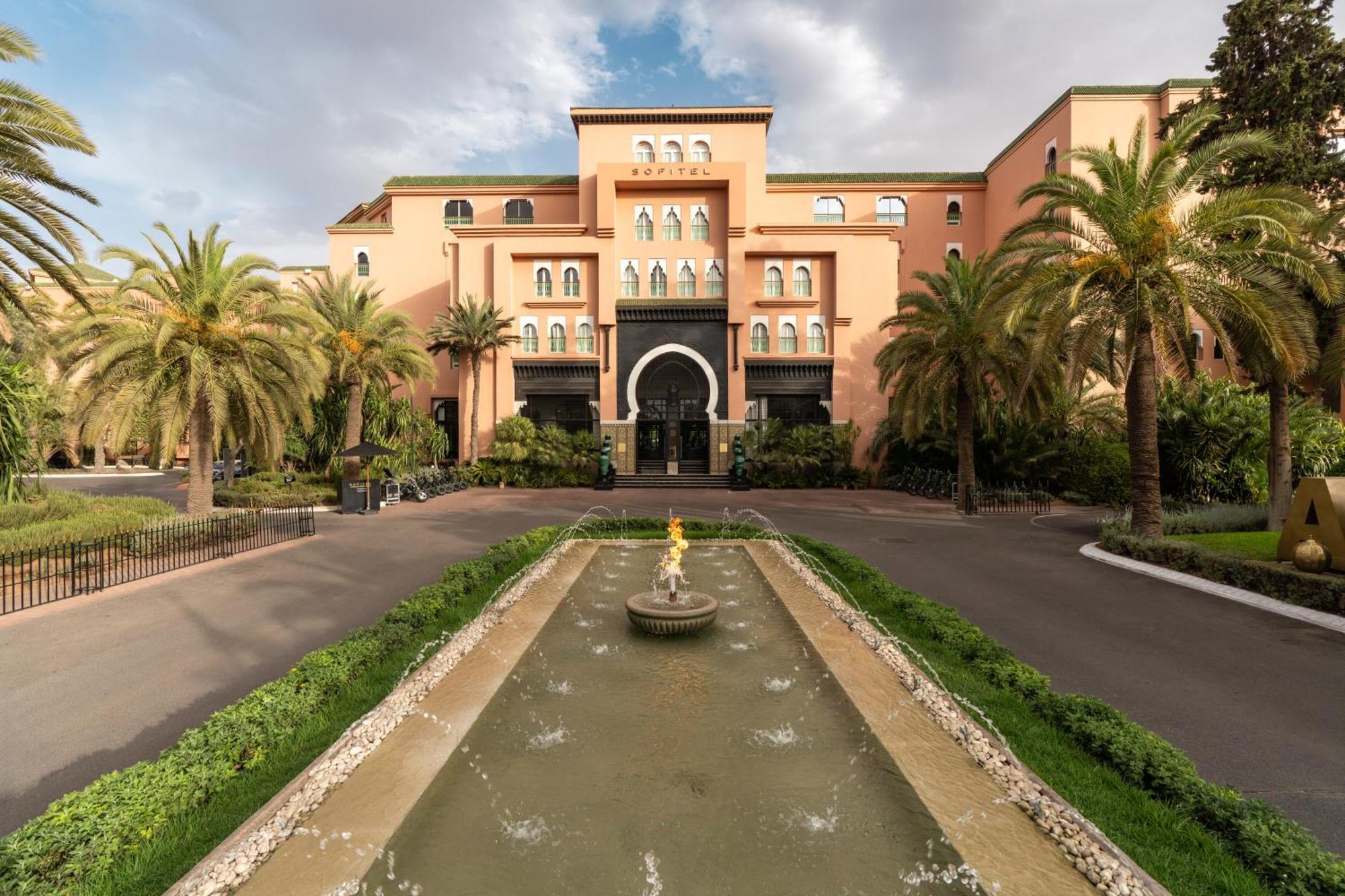Sofitel Marrakech Palais Imperial & Spa Марракеш Екстер'єр фото The main entrance of the hotel