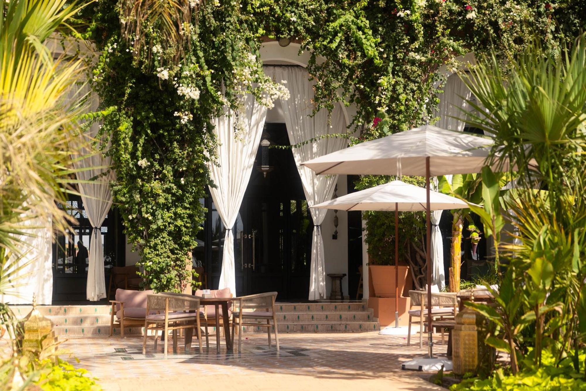 Sofitel Marrakech Palais Imperial & Spa Марракеш Екстер'єр фото The hotel's garden