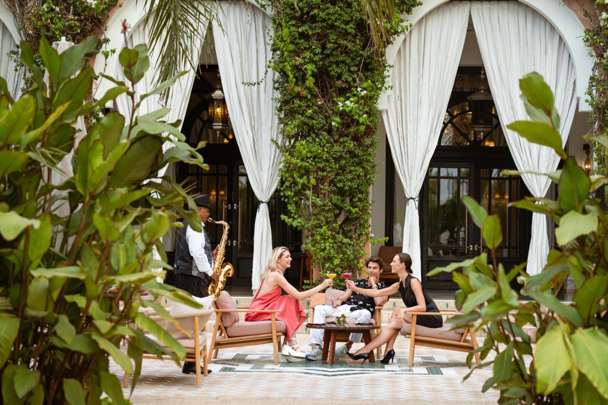 Sofitel Marrakech Palais Imperial & Spa Марракеш Екстер'єр фото The Hotel's courtyard